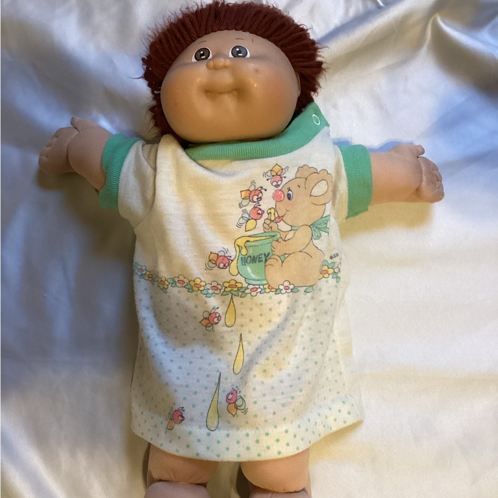 Vintage 1980s Cabbage Patch Doll Short Hair With Sleep Gown